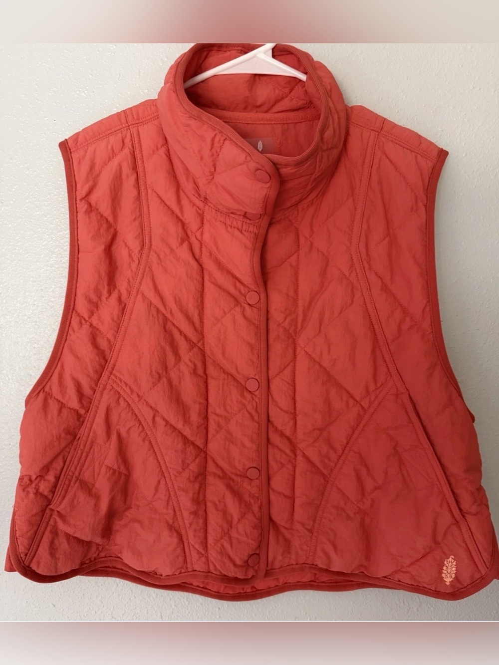 Free People Movement Quinn Quilted Puffer Vest Deep Sea Coral Size S⭐️NWOT⭐️ - Picture 5 of 8